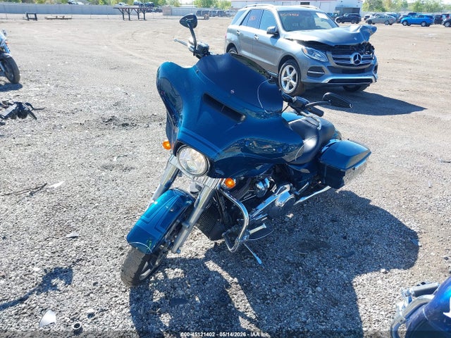 Harley-Davidson FLHX 2020 1HD1KBC17LB635321 Image 2