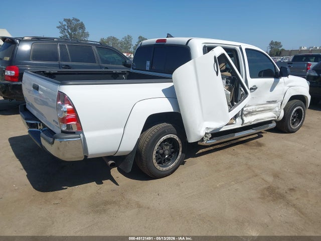 2014 Toyota Tacoma მანქანა იყიდება აუქციონზე, vin: 5TFJX4CN1EX042979, აუქციონის ნომერი: 45121491