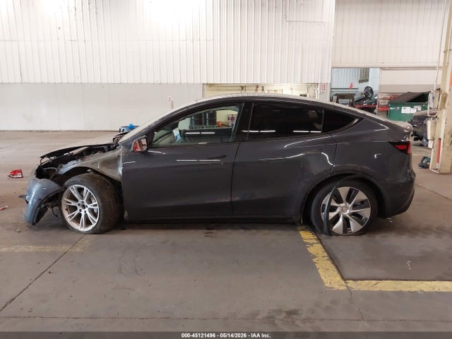 45121496 :رقم المزاد ، 5YJYGDEE7MF094895 vin ، 2021 Tesla Model Y Long Range Dual Motor All-wheel Drive مزاد بيع