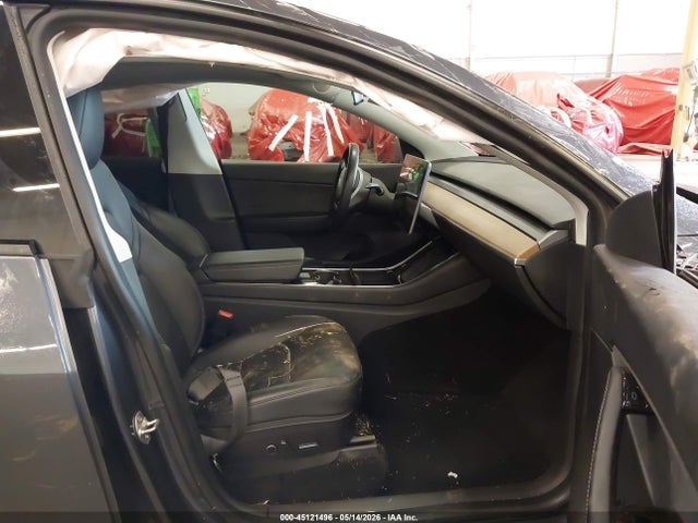 45121496 :رقم المزاد ، 5YJYGDEE7MF094895 vin ، 2021 Tesla Model Y Long Range Dual Motor All-wheel Drive مزاد بيع