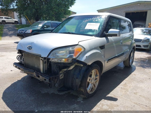 45121510 :رقم المزاد ، KNDJT2A26A7702128 vin ، 2010 Kia Soul + مزاد بيع