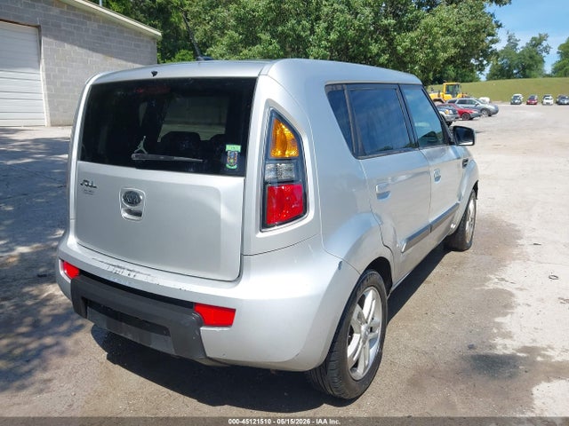 45121510 :رقم المزاد ، KNDJT2A26A7702128 vin ، 2010 Kia Soul + مزاد بيع