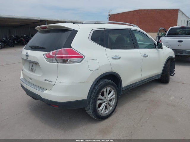 2015 Nissan Rogue Sv მანქანა იყიდება აუქციონზე, vin: 5N1AT2MV2FC908966, აუქციონის ნომერი: 45121515