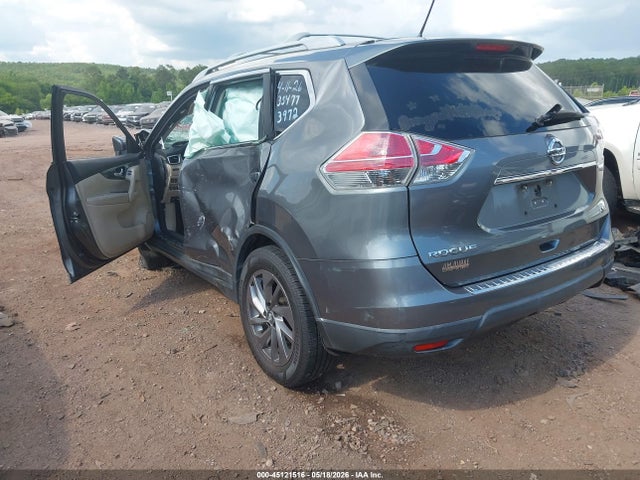 45121516 :رقم المزاد ، 5N1AT2MT9GC733972 vin ، 2016 Nissan Rogue Sl مزاد بيع