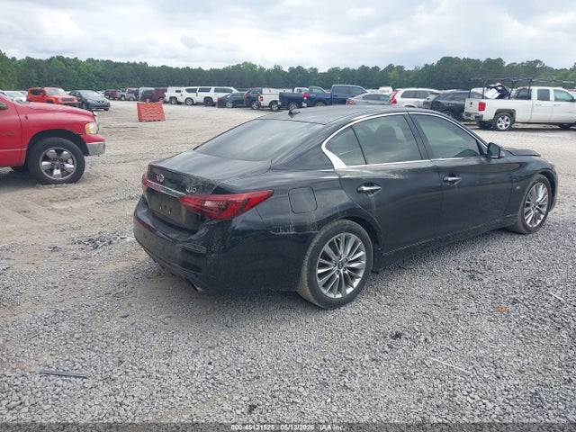 45121525 :رقم المزاد ، JN1EV7AP5JM350507 vin ، 2018 Infiniti Q50 3.0t Luxe مزاد بيع