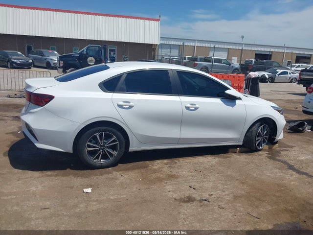 Aukcja sprzedaży 2023 Kia Forte Lxs, vin: 3KPF24AD9PE669236, numer aukcji: 45121536