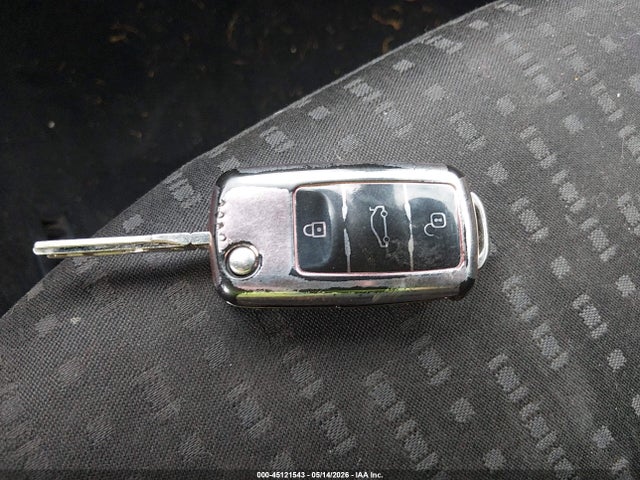 Aukcja sprzedaży 2006 Volkswagen Golf Gl 2.0l, vin: 9BWFL61J464001106, numer aukcji: 45121543