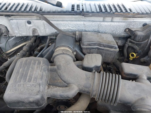 45121583 :رقم المزاد ، 1FMJU1G51BEF37803 vin ، 2011 Ford Expedition Xl مزاد بيع