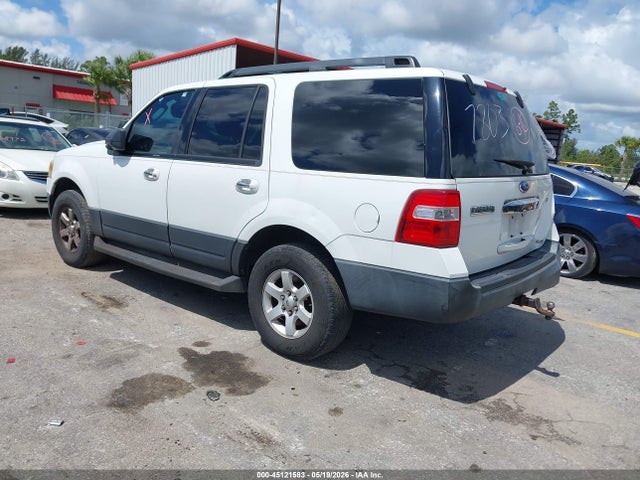 45121583 :رقم المزاد ، 1FMJU1G51BEF37803 vin ، 2011 Ford Expedition Xl مزاد بيع