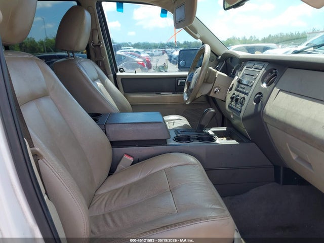 45121583 :رقم المزاد ، 1FMJU1G51BEF37803 vin ، 2011 Ford Expedition Xl مزاد بيع