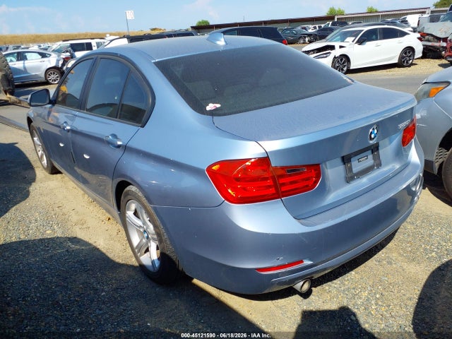 45121590 :رقم المزاد ، WBA3B1C52EK134893 vin ، 2014 Bmw 320i مزاد بيع