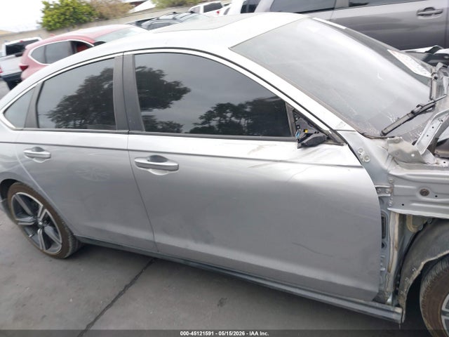 1HGCY2F50RA016793 Honda Accord Hybrid Sport