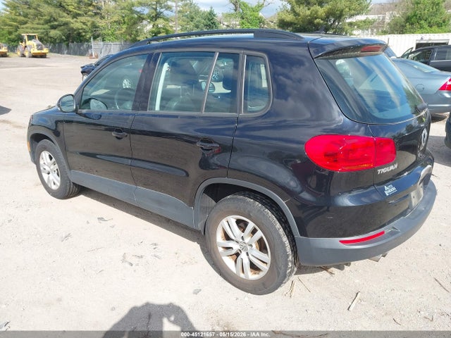 Продажа на аукционе авто 2016 Volkswagen Tiguan S, vin: WVGBV7AX8GK000210, номер лота: 45121657