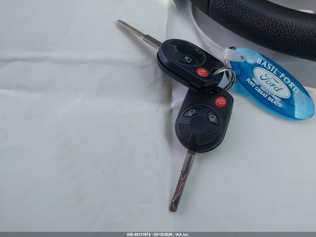 45121670 :رقم المزاد ، 1FMCU9GX8FUC89926 vin ، 2015 Ford Escape Se مزاد بيع