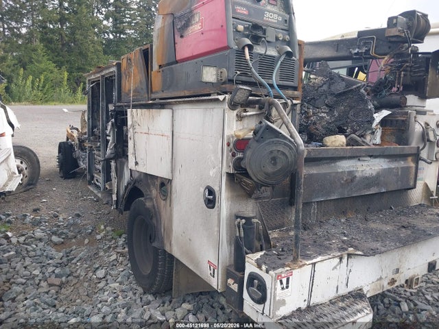 Ford F-550 Chassis Xl 2019 1FD0X5HT1KEC46046 Image 3