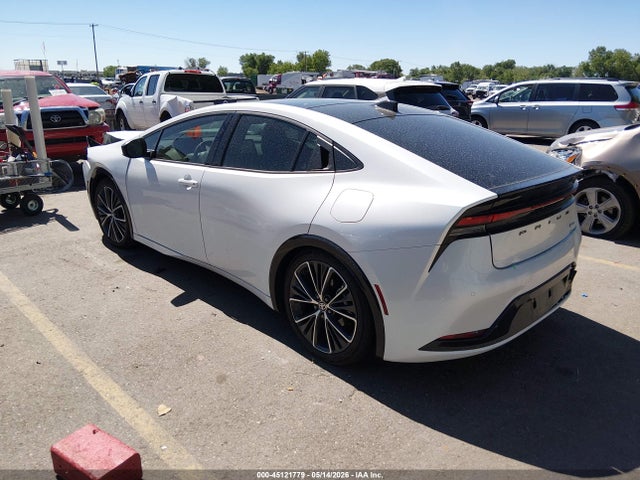 JTDACAAU5T3073600 Toyota PRIUS XLE