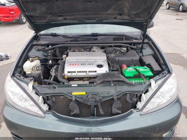 45121826 :رقم المزاد ، 4T1BF30K65U110735 vin ، 2005 Toyota Camry Xle V6 مزاد بيع