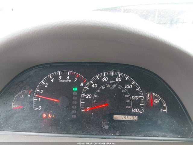45121826 :رقم المزاد ، 4T1BF30K65U110735 vin ، 2005 Toyota Camry Xle V6 مزاد بيع
