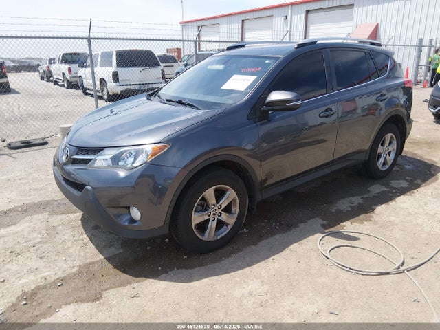 JTMRFREV8FD115297 Toyota Rav4 Xle
