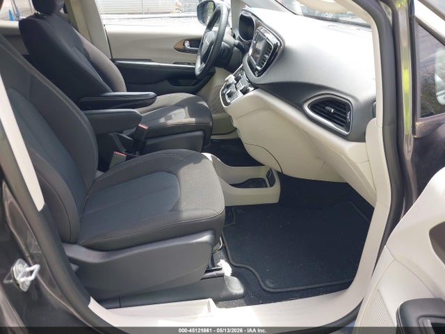 Chrysler Voyager Lx 2022 2C4RC1CG0NR132394 Image 5