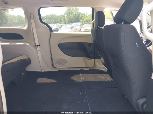 Chrysler Voyager Lx 2022 2C4RC1CG0NR132394 Image 8