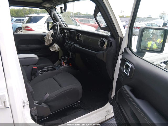 1C4HJXEGXNW104627 Jeep Wrangler Unlimited Sahara 4x4