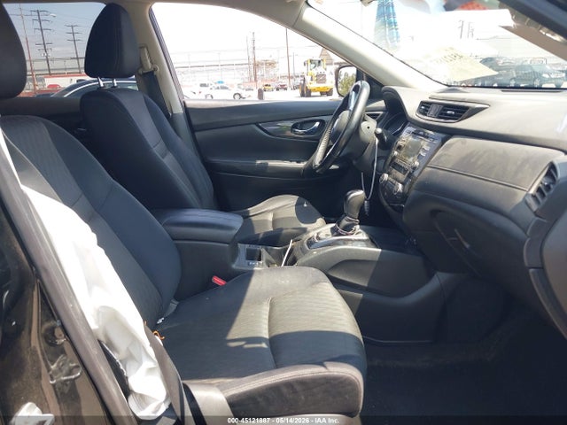 JN8AT2MTXHW153638 Nissan ROGUE SV