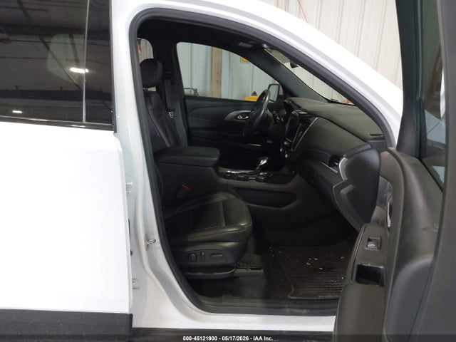 Продаж на аукціоні авто 2022 Chevrolet Traverse Awd Lt Leather, vin: 1GNEVHKW9NJ128074, номер лоту: 45121900