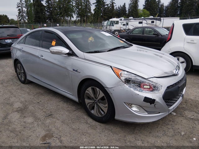 Hyundai Sonata Hybrid Limited 2015 KMHEC4A46FA123483 главное изображение