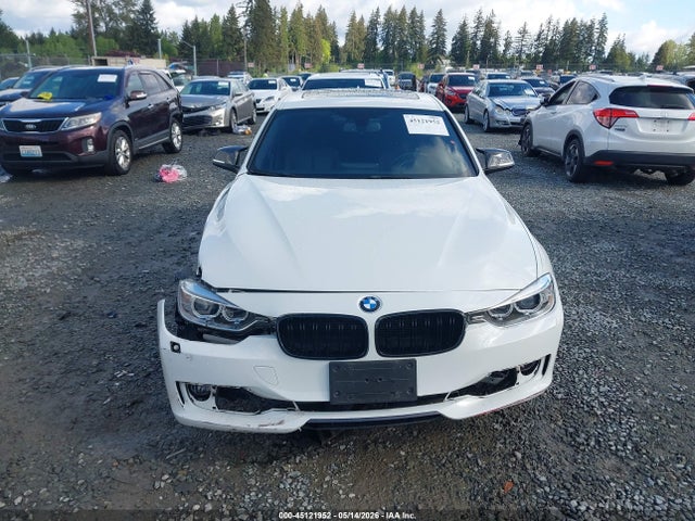2013 Bmw 328i Xdrive მანქანა იყიდება აუქციონზე, vin: WBA3B3C5XDF531626, აუქციონის ნომერი: 45121952