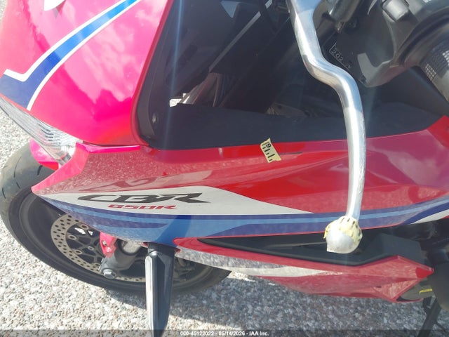 2025 Honda Cbr650 R მანქანა იყიდება აუქციონზე, vin: MLHRH1558S5100232, აუქციონის ნომერი: 45122022