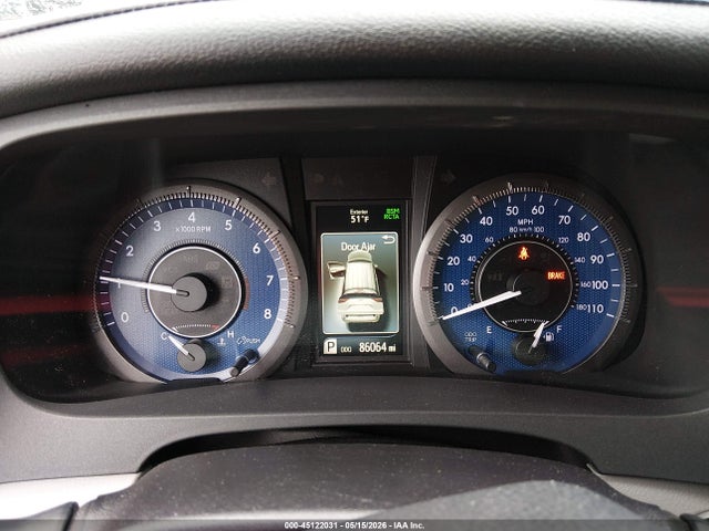 45122031 :رقم المزاد ، 5TDYZ3DC3JS942704 vin ، 2018 Toyota Sienna Xle 8 Passenger مزاد بيع