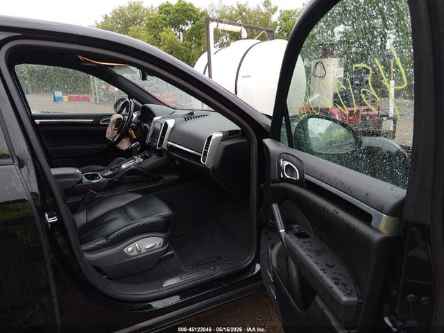 Aukcja sprzedaży 2017 Porsche Cayenne S, vin: WP1AB2A28HLA53385, numer aukcji: 45122046