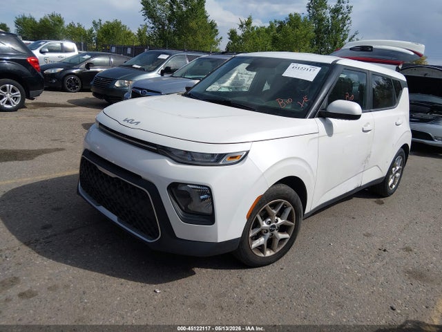 2022 Kia Soul Lx მანქანა იყიდება აუქციონზე, vin: KNDJ23AU6N7816646, აუქციონის ნომერი: 45122117