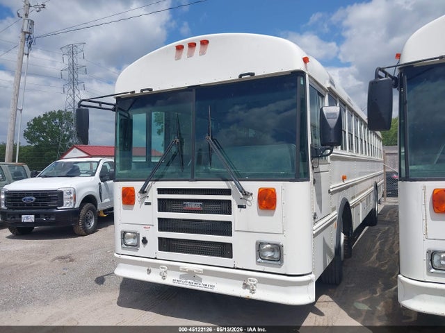 45122126 :رقم المزاد ، 1T88S2E23D1155286 vin ، 2013 Thomas Transit Bus مزاد بيع