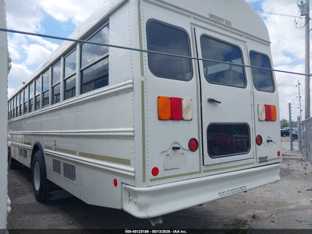 45122126 :رقم المزاد ، 1T88S2E23D1155286 vin ، 2013 Thomas Transit Bus مزاد بيع
