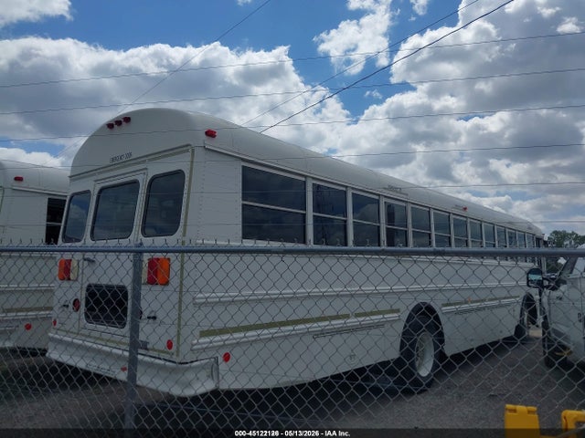 45122126 :رقم المزاد ، 1T88S2E23D1155286 vin ، 2013 Thomas Transit Bus مزاد بيع