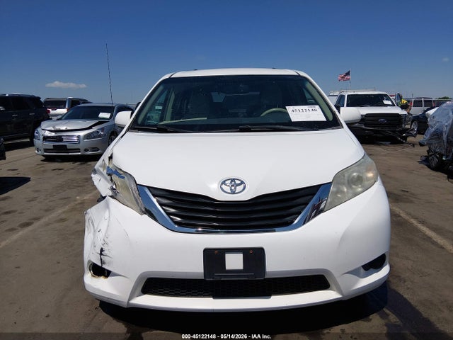Aukcja sprzedaży 2014 Toyota Sienna Le V6 8 Passenger, vin: 5TDKK3DC4ES414878, numer aukcji: 45122148