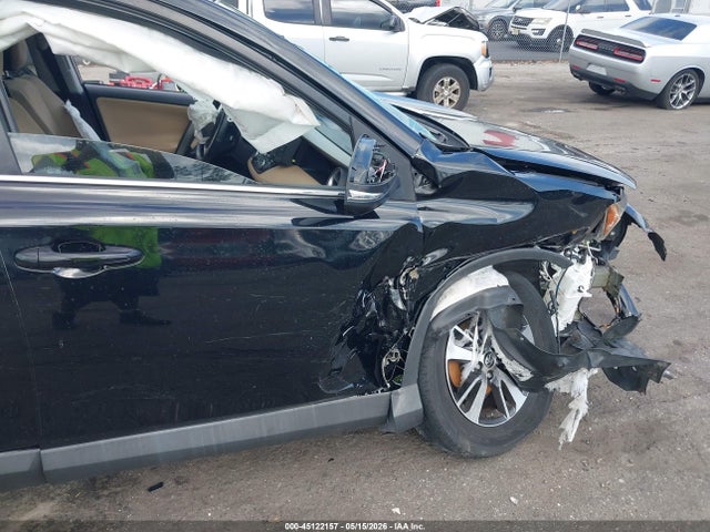 Продажа на аукционе авто 2018 Toyota Rav4 Xle, vin: 2T3WFREV8JW469948, номер лота: 45122157