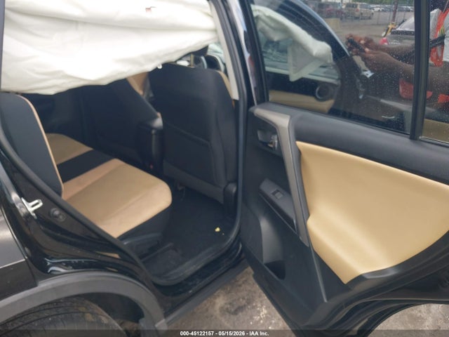 Продажа на аукционе авто 2018 Toyota Rav4 Xle, vin: 2T3WFREV8JW469948, номер лота: 45122157