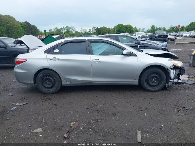 2015 Toyota Camry Xle მანქანა იყიდება აუქციონზე, vin: 4T1BF1FK5FU968887, აუქციონის ნომერი: 45122171