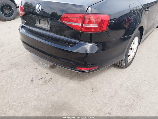 2015 Volkswagen Jetta 2.0l S მანქანა იყიდება აუქციონზე, vin: 3VW2K7AJ5FM296364, აუქციონის ნომერი: 45122180