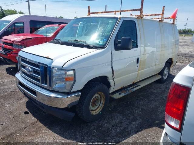 45122198 :رقم المزاد ، 1FTNE2EW3EDA44302 vin ، 2014 Ford E-250 Commercial مزاد بيع