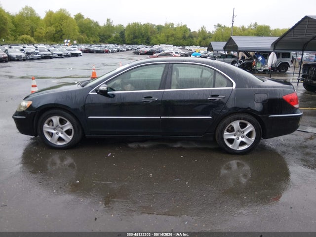 45122203 :رقم المزاد ، JH4KB16595C011045 vin ، 2005 Acura Rl 3.5 مزاد بيع