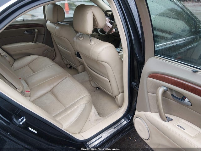 45122203 :رقم المزاد ، JH4KB16595C011045 vin ، 2005 Acura Rl 3.5 مزاد بيع