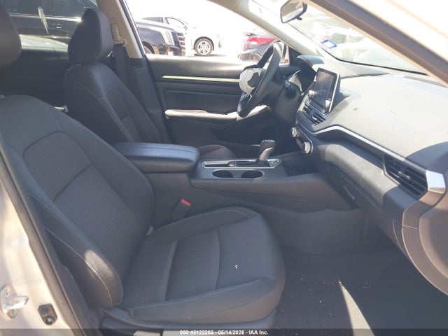 1N4BL4DV8NN328778 Nissan Altima Sv Fwd