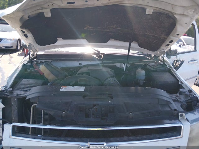 Aukcja sprzedaży 2011 Chevrolet Suburban 1500 Ltz, vin: 1GNSKKE3XBR273437, numer aukcji: 45122253