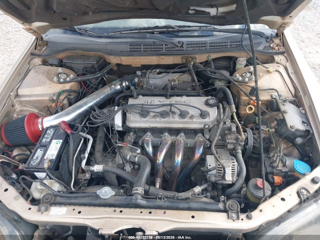 45122276 :رقم المزاد ، 1HGCG55681A080356 vin ، 2001 Honda Accord 2.3 Ex مزاد بيع