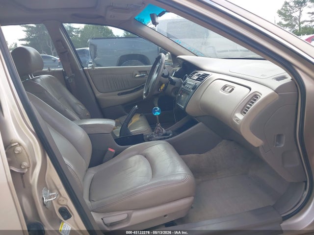 45122276 :رقم المزاد ، 1HGCG55681A080356 vin ، 2001 Honda Accord 2.3 Ex مزاد بيع