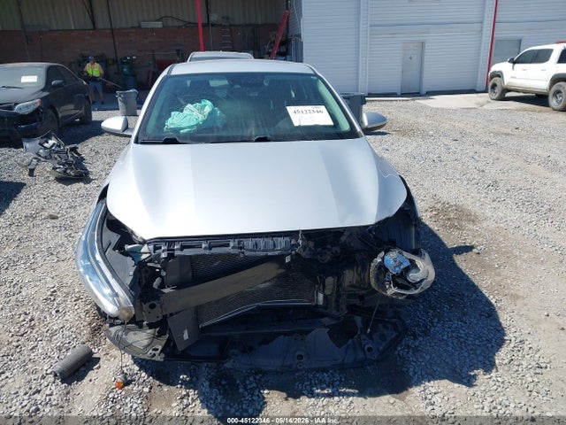 3KPF24AD2ME279865 KIA Forte Lxs